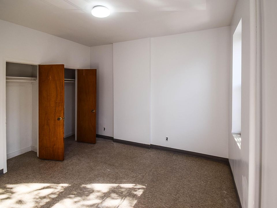 2nd image of 1415 66th St APT 2D