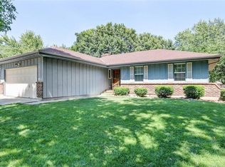 711 NE Balboa St, Lees Summit, MO 64086