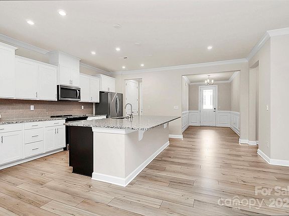 2nd image of 9650 Liberty Hill Dr
