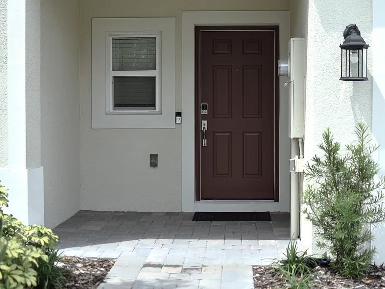 2942 Canary Ave — Photo 4