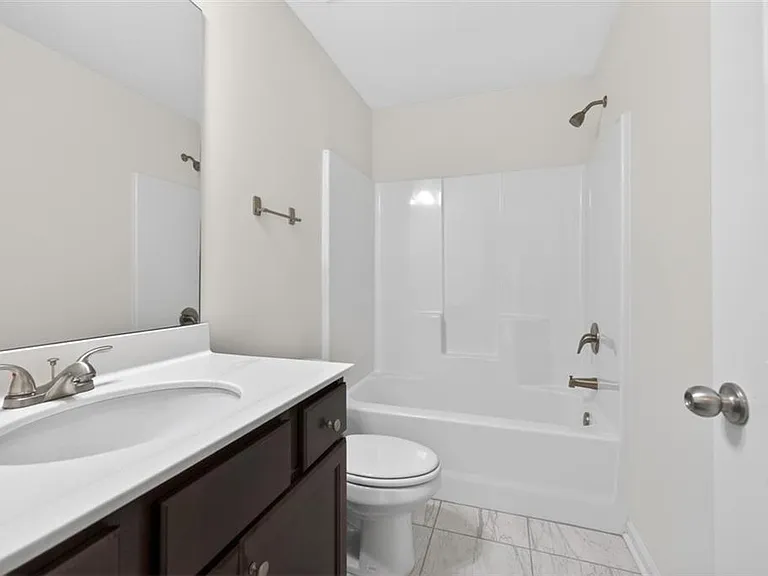 5524 Garens Way — Photo 33