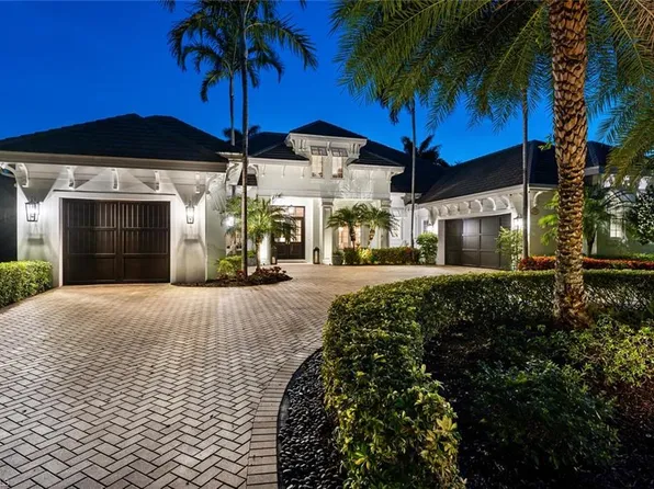 2301 Crayton RD, NAPLES, FL 34103