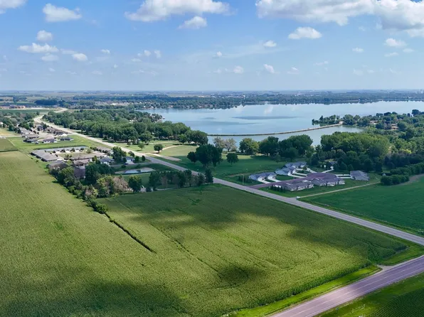 0 S Crailsheim Rd, Worthington, MN 56187