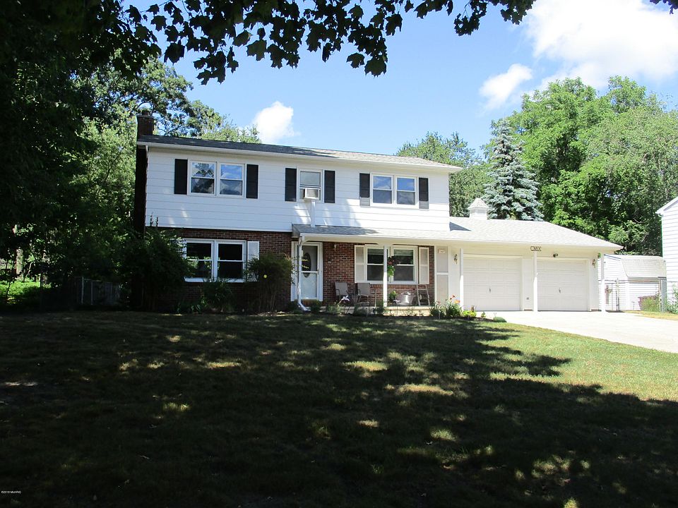 1st image of 909 Seminole Ave