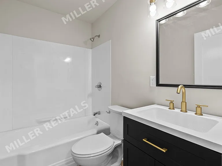 3606 Hudson Ave — Photo 9