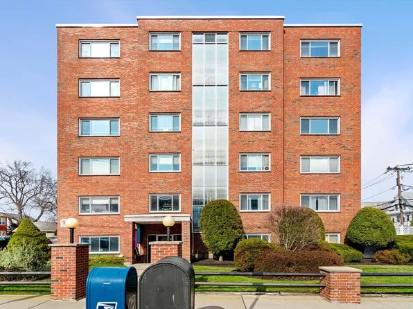 215 Massachusetts Ave APT 19, Arlington, MA 02474