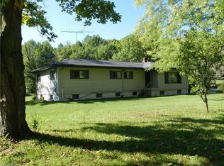 16731 Farmington Rd, West Farmington, OH 44491