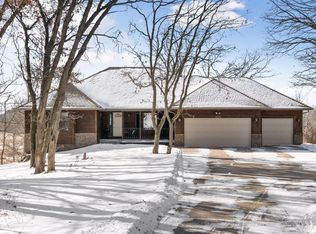 16750 Wolverine Cir, Anoka, MN 55303