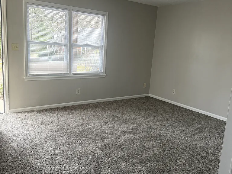 724 Kendrick St #1 — Photo 3