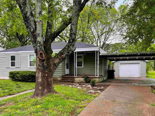 3010 Brook Manor Ave NW, Huntsville, AL 35816