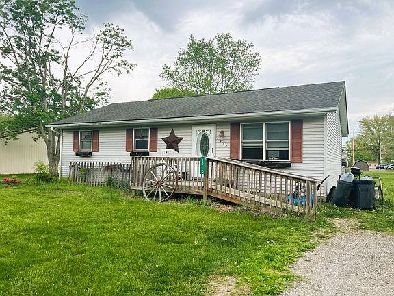 2nd image of 1950 Holt St