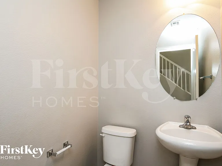 10678 Allegrini Dr — Photo 17