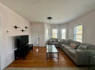 46 Vervena St UNIT 2, Cranston, RI 02920