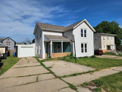 1114 S Walnut Ave, Freeport, IL, 61032