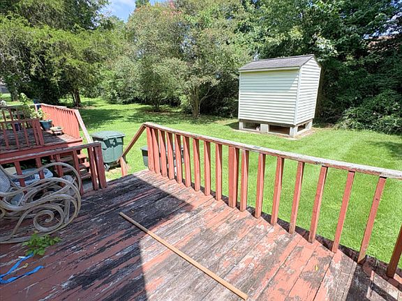 3rd image of 6919-6929 Robinson Dr