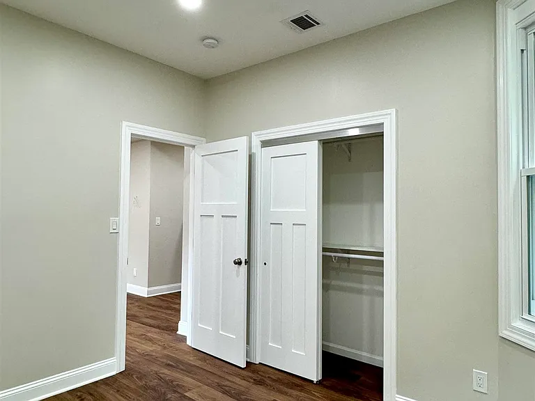 118 Parkview Ave #2 — Photo 29