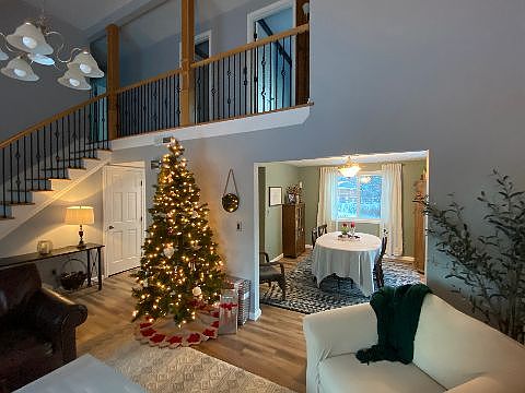 3rd image of 9701 Takli Cir
