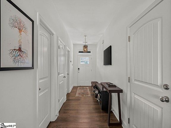 5th image of 27 Forest Ridge Way