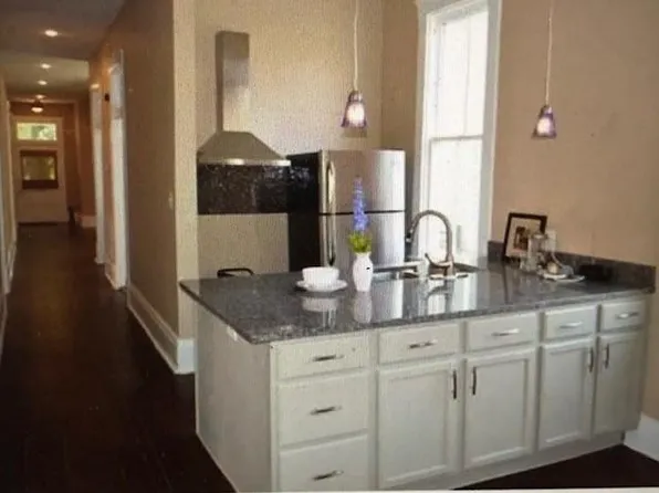 414 E Bolton St, Savannah, GA 31401