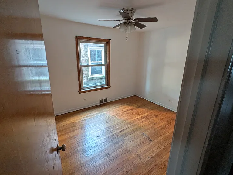 1619 E 86th Pl #1 — Photo 10