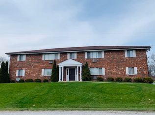 4410 Kennedy Dr APT 101, Racine, WI 53404