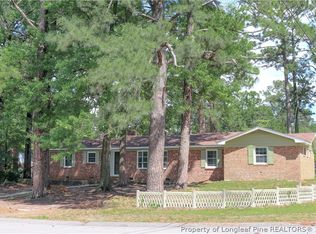 609 York Rd, Fayetteville, NC 28303