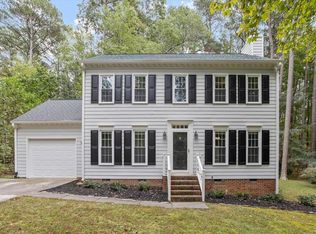 2641 New Oxford Dr, Apex, NC 27539