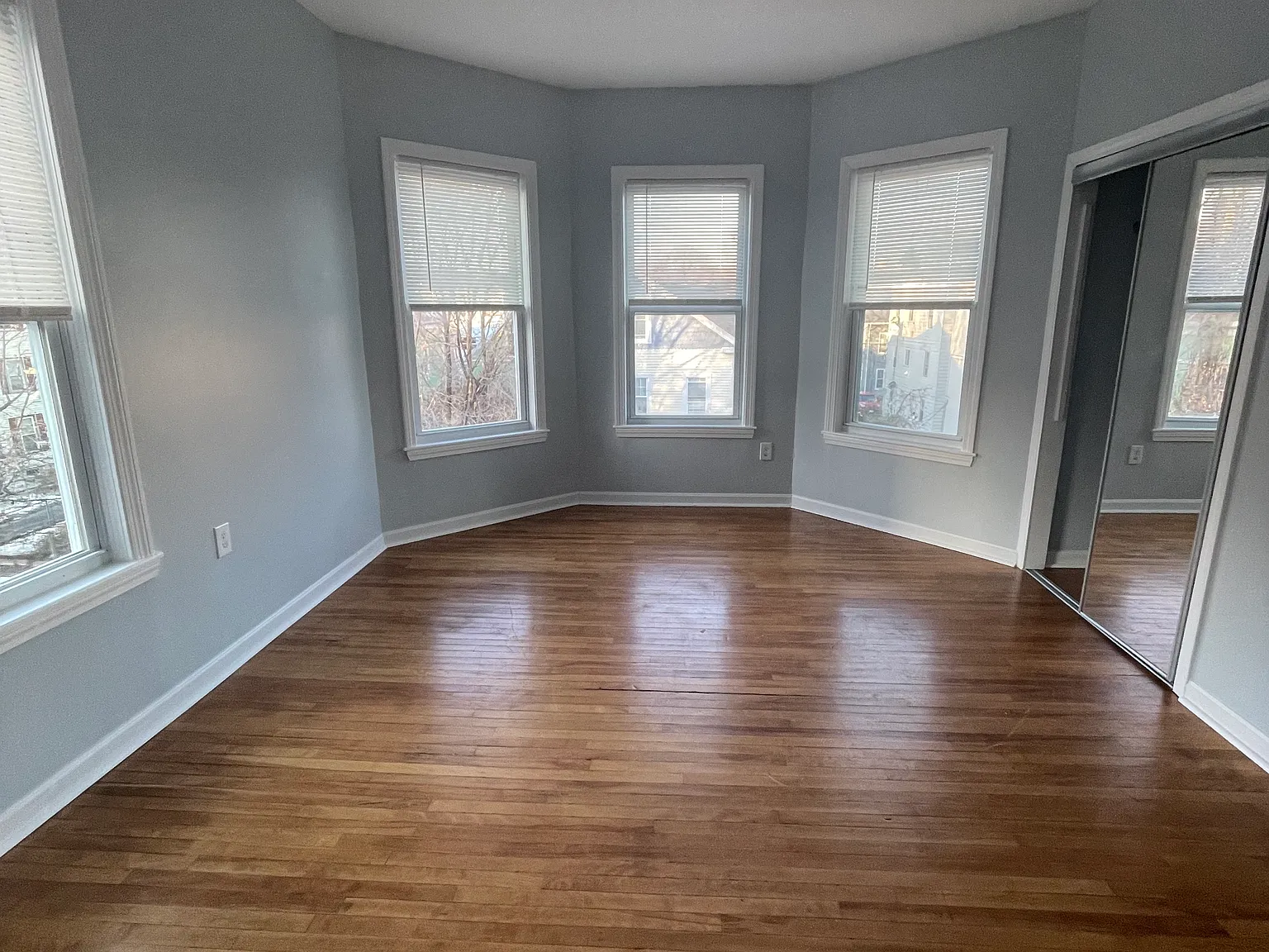4 bed, 1500 sqft, $2,000 — Photo 1