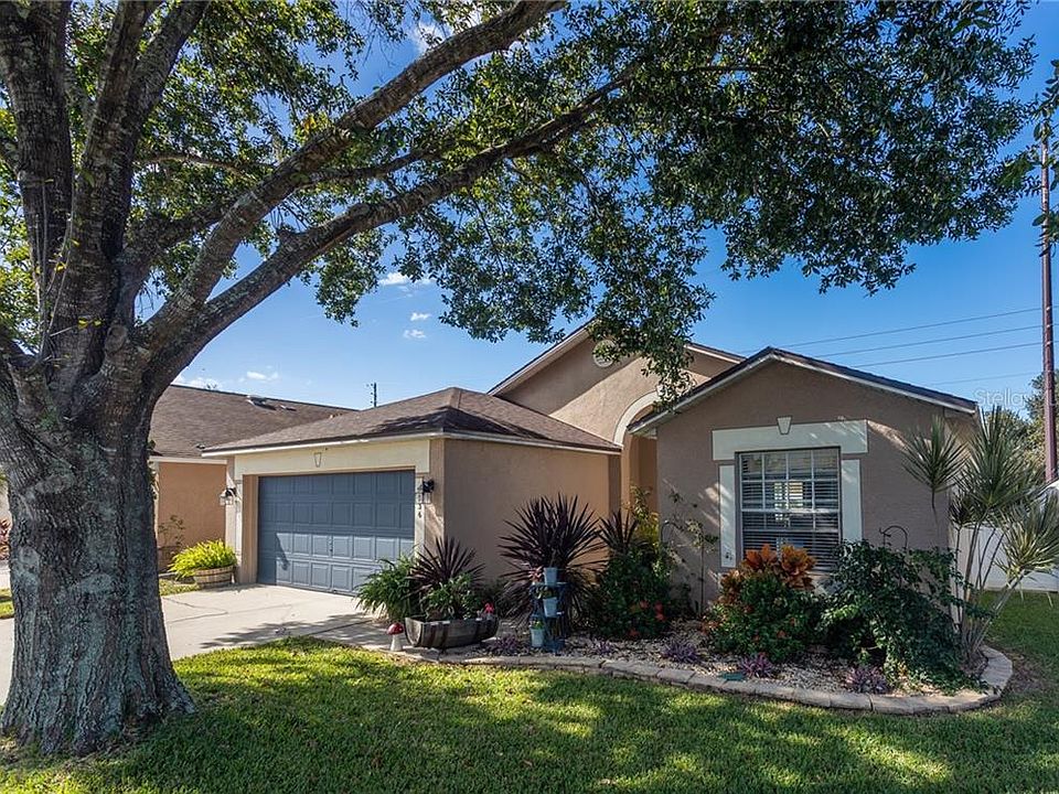 1st image of 336 Canary Island Cir