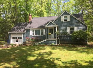 16 Westwood Rd, Mansfield, CT 06268