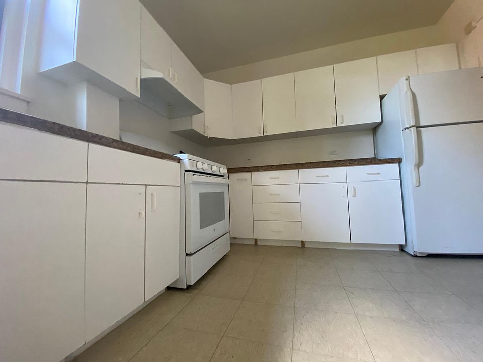 1st image of 626 Gramatan Ave