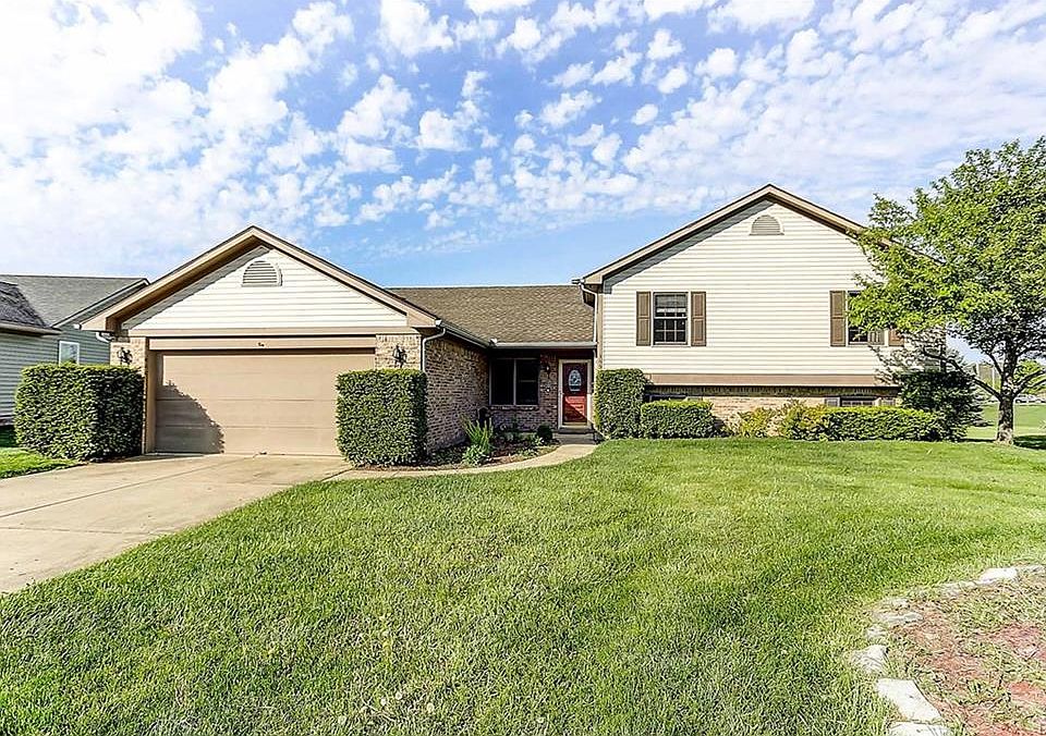 1st image of 355 Winterset Dr