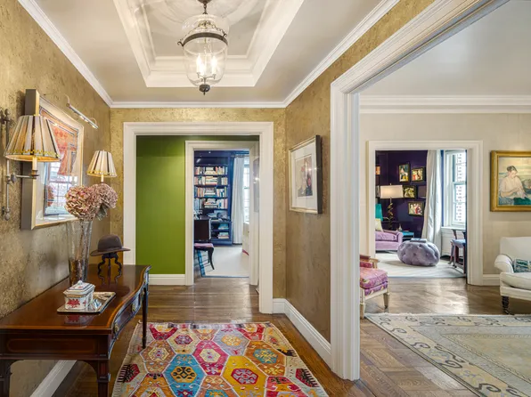 570 Park Avenue image 6 of 19