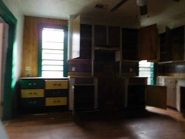 2nd image of 24 County Road 1541