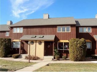 190 Skyview Dr, Cromwell, CT 06416