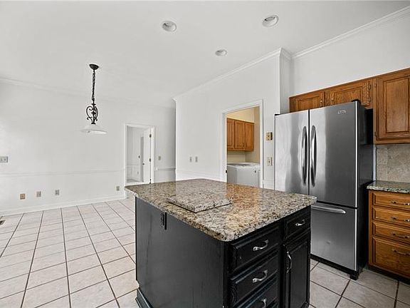 5th image of 3191 Palisades Ct SE