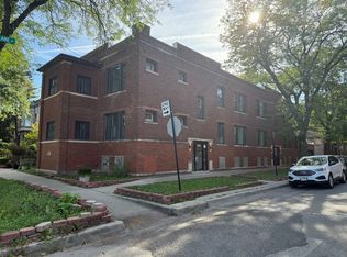 3805 W Belle Plaine Ave #2W, Chicago, IL 60618