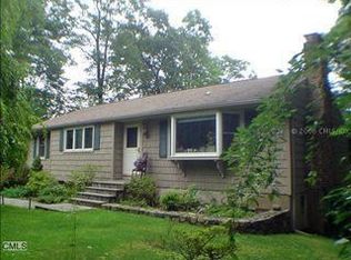 40 N Pleasant Rise, Brookfield, CT 06804