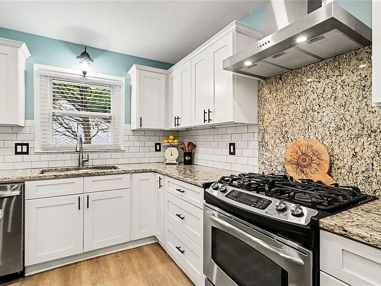 210 Fireside Way — Photo 10