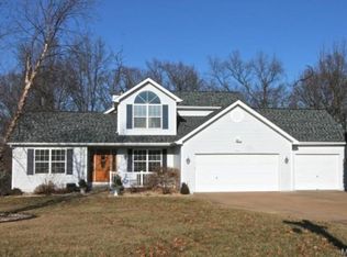 4746 Wilbert Rd, High Ridge, MO 63049