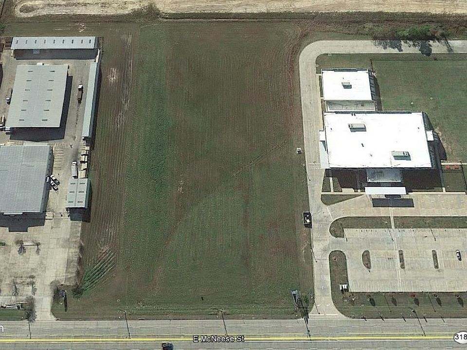 1st image of W McNeese St