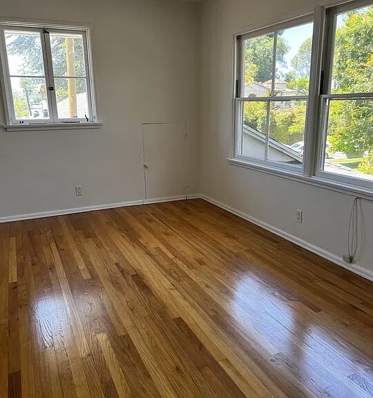 130 S Bowling Green Way #134 — Photo 7