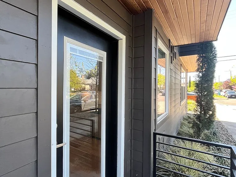 The Bozeman by Star Metro — Photo 28