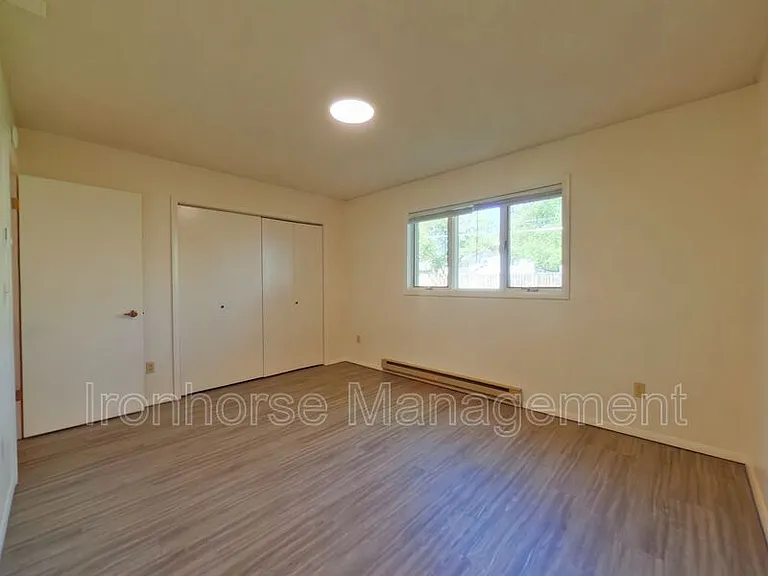 811 W Villard St #56 — Photo 7