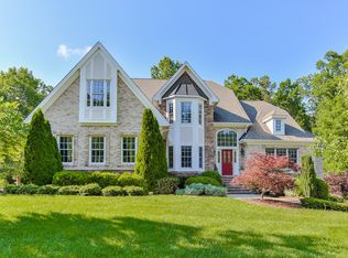 10005 Vail Dr, Chapel Hill, NC 27517