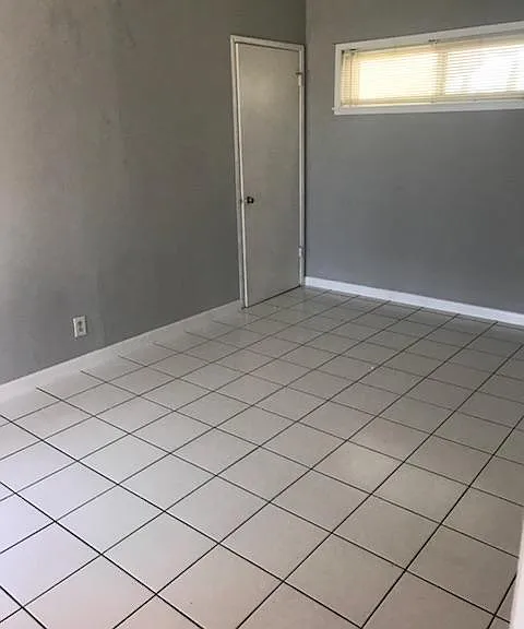 5116 Beals Dr — Photo 18