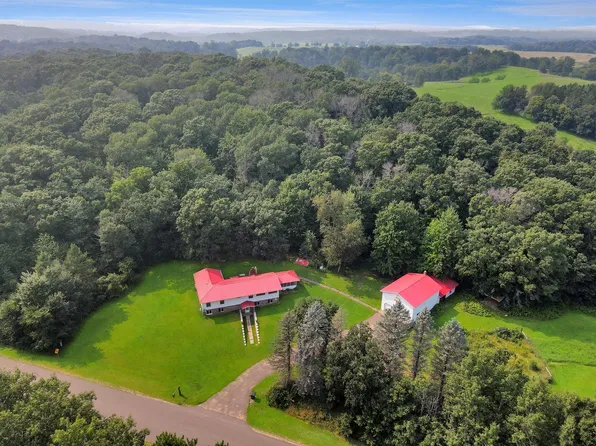 1803 Big Lake Dr, Osceola, WI 54020