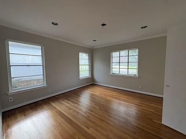 7525 Wentwood Dr — Photo 9