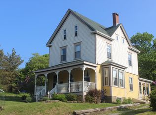 11 Hawkes Ave, Eastport, ME 04631