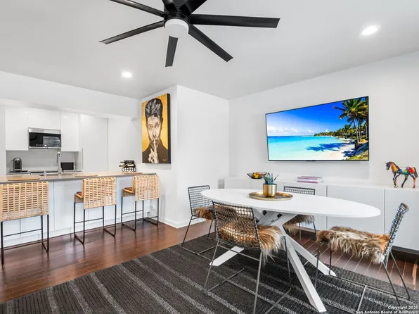 168 Barilla Place #B-203, San Antonio, TX 78209